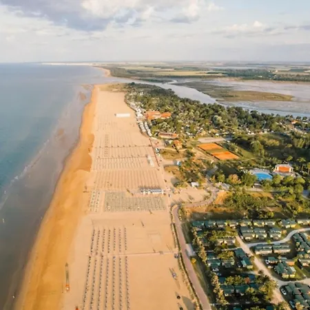 In Stunning Bibione